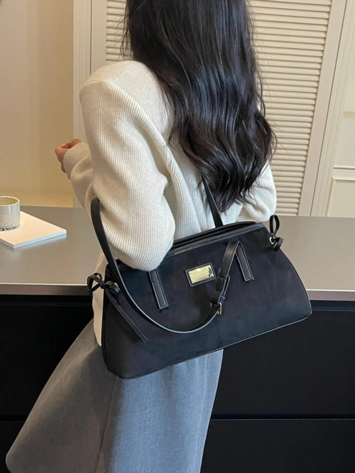 Side Tied Shoulder Bag
